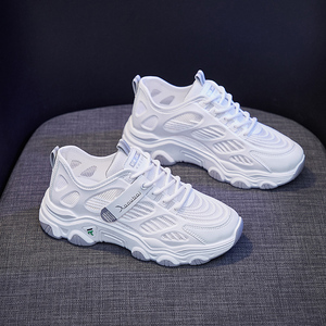 Baskets respirantes à couleurs mélangées pour <span class=keywords><strong>Femme</strong></span>, chaussures de Sport, blanche, pour la marche, à la mode, 2020 - Product Image 1