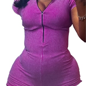 Estate nuovo arrivo colore <span class=keywords><strong>fucsia</strong></span> donna pagliaccetti corti con cerniera anteriore manica corta <span class=keywords><strong>tuta</strong></span> da donna un pezzo - Product Image 4