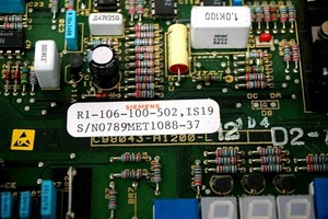 R1-106-100-502 IS19 บอร์ดควบคุม R1106100502 บอร์ด PLC - Product Image 3