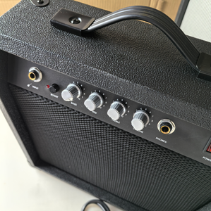 Amplificador <span class=keywords><strong>de</strong></span> <span class=keywords><strong>Guitarra</strong></span>/<span class=keywords><strong>Bajo</strong></span> Eléctrico RPA-20 <span class=keywords><strong>de</strong></span> 20W con Construcción <span class=keywords><strong>de</strong></span> Madera Plástica, Desempaquetado <span class=keywords><strong>de</strong></span> Fábrica <span class=keywords><strong>para</strong></span> Actuaciones en Vivo al Aire Libre - Product Image 5