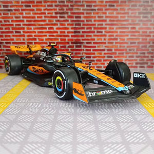 1:24 McLaren F1 MC60 Diecast Model Car <span class=keywords><strong>British</strong></span> <span class=keywords><strong>Grand</strong></span> <span class=keywords><strong>Prix</strong></span> Colección de metal decorado para adultos y niños Juguetes Exhibición y regalo - Product Image 4
