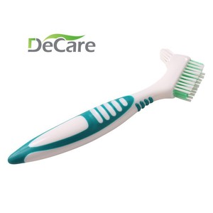 Cepillo de limpieza para dentaduras postizas DeCare con mango de plástico y cerdas suaves para el cuidado de prótesis - Product Image 4