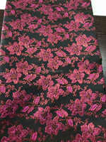 Fournisseur de tissu à bas prix 181gsm Textiles floraux de conception Tissu jacquard satiné brocart en polyester rose pour vêtements