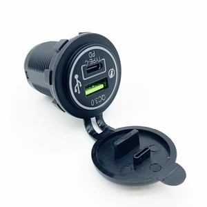 Enchufe de cargador de coche de grado marino 12V 24V PD QC3.0 cargador rápido impermeable puertos <span class=keywords><strong>USB</strong></span> duales para teléfonos tabletas - Product Image 2