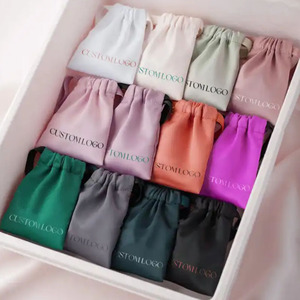 Sacchetto in Raso con Coulisse Personalizzabile con Logo, per Cosmetici, Trucchi, Regali, Parrucche <span class=keywords><strong>e</strong></span> Protezione dalla Polvere - Product Image 5
