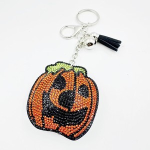 New Diamond-encrusted Korean Velvet Zinc Alloy Alien Hot Iron Figure Keychain Bone Cartoon Animation <b>Key</b> <b>Ring</b> - Product Image 4