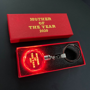 Vente en Gros d'Usine <span class=keywords><strong>Porte</strong></span>-clés en Cristal K9 Vierge <span class=keywords><strong>Lumineux</strong></span> LED Personnalisables Gravure Laser 3D Logo Voiture - Product Image 4