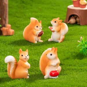 ตุ๊กตากระรอกเรซิ่นขนาดเล็กสำหรับตกแต่งภูมิทัศน์ ของตกแต่งสัตว์จำลองน่ารัก ของประดับตกแต่งโต๊ะทำงาน อุปกรณ์ DIY - Product Image 3