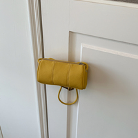 Sac à bandoulière populaire pour jeune femme, idéal pour le quotidien