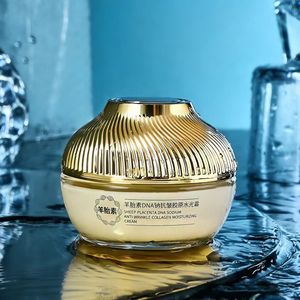 ครีมบำรุงผิวหน้าคอลลาเจน ช่วยเติมความชุ่มชื้น ลดเลือนริ้วรอย ต่อต้านริ้วรอยแห่งวัย  บำรุงผิวให้กระจ่างใส  กระชับผิว  ใช้ได้ทั้งกลางวันและกลางคืน - Product Image 6