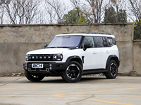 SUV Jetour T2 2024-2025 d'occasion en excellent état, conduite à gauche, faible kilométrage, certifié, intérieur cuir, toit ouvrant