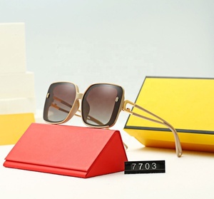 7703 Women <b>Trendy</b> Luxury Vintage <b>Sunglasses</b> Polarized <b>Sunglasses</b> Fashion Ins Style <b>Sunglasses</b> Wholesale 2022 Gafas De Sol - Product Image 4