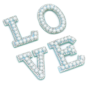 Toppe con Simbolo di Connessione Lettere Inglesi "&", Applicazioni in Perle e Strass da Cucire/Incollare per Decorazione Vestiti, Fai-da-Te, Nomi, Matrimoni - Product Image 2
