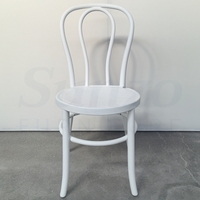 Chaises de mariage en résine style Thonet, empilables, en plastique PP, pour événements, location de fêtes en plein air et banquets de jardin
