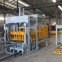 Machine à blocs de béton entièrement automatique QT8-15 pour la fabrication de bordures et de pavés