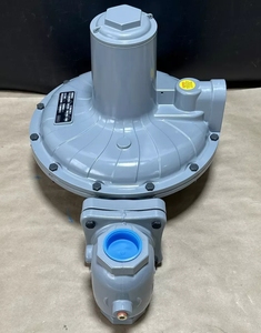 Régulateurs de pression Fisher CS800, série CS800IQ, CS803, CS804IT, CS805, CS825, à bille, OEM, d'origine usine, les plus vendus, MEILLEUR PRIX - Product Image 1
