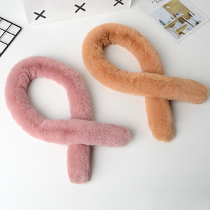 Bufanda de piel de imitación para mujer, bufanda cálida de invierno suave estilo conejo para exteriores - Product Image 3