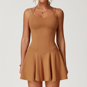 Ensemble de sport deux-en-un pour femmes avec bretelles réglables, robe respirante décontractée pour le fitness, le golf, le pickleball, le paddle-tennis, robe pour femmes - Product Image 6