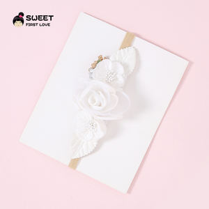 Natural well <span class=keywords><strong>Baby</strong></span> Girl Stirnband mit Perlen Schöne <span class=keywords><strong>Baby</strong></span> Girl Taufe Foto Prop Haarschmuck Blumen Stoff Stirnband - Product Image 4