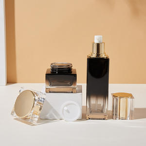 ขวดแก้วแบบปั๊มเซรั่มทรงสี่เห<span class=keywords><strong>ล</strong></span>ี่ยมขนาด100มล. 120มล. พร้อมฝาปิดสีทองสุดหรูขวดครีมสำหรับ<span class=keywords><strong>กลางคืน</strong></span>50ก. 30ก. - Product Image 3