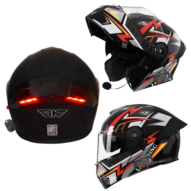 Widely Used Outdoor Men and Women Motorcycle Helmet with Blue Tooth Smart Safety Helmets Motorbike for Winter Manufacturer