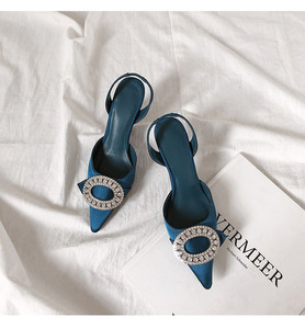 Tacones de lujo con diamantes de imitación, tipo slingback, para mujer, tallas 31-43, envío directo. - Product Image 3