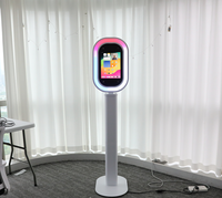 Cabine photo LED RGB compatible iPad et appareil photo avec ventilateur de refroidissement intégré, valise à roulettes, contrôle par application et impression instantanée