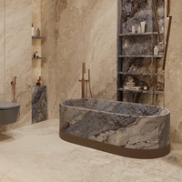 Baignoire en pierre naturelle de travertin beige, design élégant pour une expérience de bain luxueuse