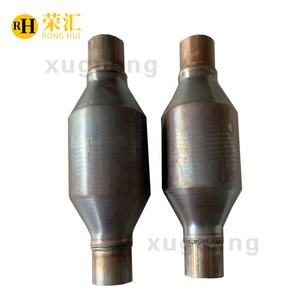 เครื่องฟอกไอเสียเชิงเร่งปฏิกิริยาสามทางแบบสากลสำหรับรถยนต์ทุกคันที่มีประสิทธิภาพสูง egzoz - Product Image 3