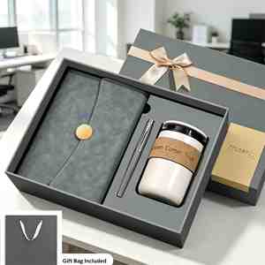 Ensemble de papeterie de luxe pour cadres : Carnet A5 à anneaux, stylo métallique noir mat, bouteille d'eau – Coffret promotionnel d'entreprise gaufré - Product Image 1