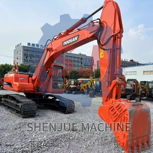 รถขุดดิน Doosan DH225LC-7 มือสองนำเข้าจากเกาหลี น้ำหนัก 22.5 ตัน / รถขุดดินสำหรับงานหนัก / รถขุดดินแบบตีนตะขาบยาวพิเศษ - Product Image 3