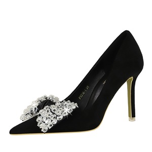 Zapatos de tacón alto de moda para mujer, de tacón fino, de ante, con punta poco profunda, lazo de diamantes de imitación, zapatos individuales - Product Image 5