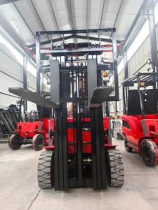 Montacargas Eléctrico de 1 Tonelada, 1.5 Toneladas, 2 Toneladas, 2.5 Toneladas, 3 Toneladas, 3.5 Toneladas con Mástil de Dos Etapas, Neumáticos Sólidos, Diseño Compacto con Batería de Litio - Product Image 6