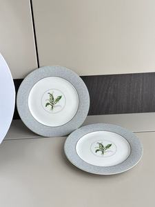 Assiette plate en céramique Lily of the Valley, peu profonde, pour petit-déjeuner, assiette à bœuf - Product Image 2