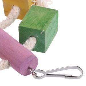 Kleurrijke Papegaai Speelgoed Ara Opknoping Acryl Met Bells Beten Kauwen Op Kooien Kaketoe Stand Rack Swing Vogel Speelgoed - Product Image 6