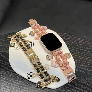 Correa de reloj de cuero con doble cadena metálica de moda y colgante para Apple Watch 9 8 7, cadena de mezclilla dorada, 38mm 40mm 42mm 49mm - Product Image 3