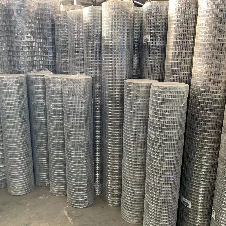 Jala baja netting kawat baja mesh gulungan perlindungan pagar 304 baja tahan karat kawat lasan jala digunakan untuk pembiakan dan isolasi