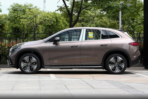 Bengchi our EQE SUV 4 mtic الإصدار الرائد لسيارات SUV الجديدة ، اتصل بنا للحصول على جداول تكوين لجميع الطرازات. - Product Image 3