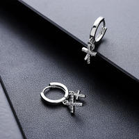 Pendientes de Aro con Doble Cruz Plateada y Circonitas, Joyería Gótica para Mujer
