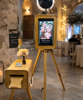 Station photo commerciale en bois pour mariages et événements avec écran tactile de 18,5 pouces et support d'imprimante