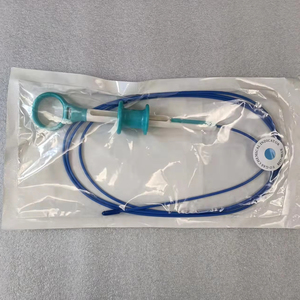 Pinces à biopsie manuelles jetables, outils médicaux certifiés CE, équipement de prélèvement pour chirurgie abdominale endoscopique - Product Image 1