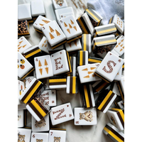 Ensemble de Mahjong Américain de Luxe 3-en-1 à Imprimé Léopard Moderne, 160 Tuiles en Acrylique, Jeu Animalier Doré pour 4 Joueurs, Cadeau de Casino