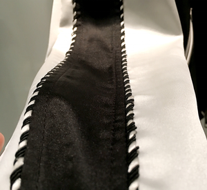 Blouson aviateur personnalisable en faux cuir et satin souple noir blanc 2 tons veste pour garçons - Product Image 4