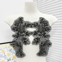 Appliques en sequins blancs et noirs en gros, brodées, en maille, en forme d'aile, de plume ou de feuille, pour la garniture de vêtements