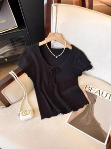 패셔너블한 여성 의류 심플한 여성용 상의 모던하고 쿨한 반팔 티셔츠 - Product Image 2