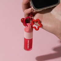 Vente en gros de gloss repulpant crémeux hydratant 8ml, personnalisable, avec porte-clés, marque privée, teinte à lèvres Juciy, teinte à lèvres brillante avec protection solaire
