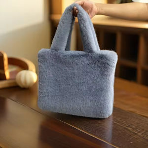 Sac en peluche de niche de style coréen 2025 nouveau petit sac à main fourre-tout carré pour femmes - Product Image 3