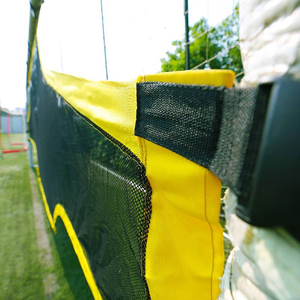 But <span class=keywords><strong>de</strong></span> football pliable <span class=keywords><strong>en</strong></span> polyester durable pour l'entraînement 5v5 7v7 11v11 avec un design portable facile à transporter - Product Image 4