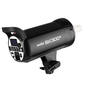 <span class=keywords><strong>Godox</strong></span> <span class=keywords><strong>Sk300II</strong></span> 300ws Gn65 stroboscope de studio professionnel avec système <span class=keywords><strong>Godox</strong></span> 2.4G sans fil X intégré offre une prise de vue créative - Product Image 1