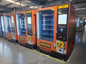 Máquinas Expendedoras de Tarjetas Pokémon de Pantalla Grande Focusvend Equipadas con Sistemas de Elevación que Pueden Proteger Eficazmente las Tarjetas - Product Image 4